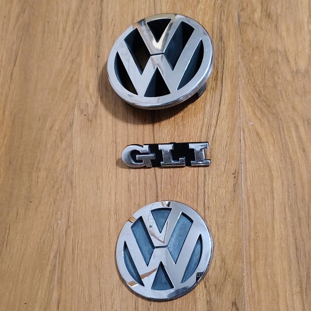 Mk5 Volkswagen Jetta GLI Emblems Hood And Trunk